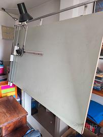 Tavolo da disegno professionale regolabile 