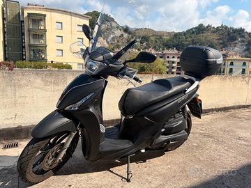 Kymco People S125