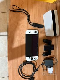 Nintendo Switch Oled Bianca