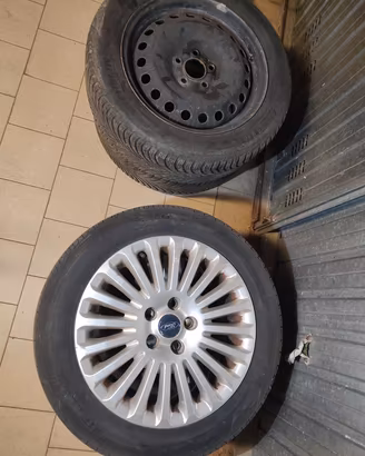 4 Cerchi e Gomme 205/55 R16 