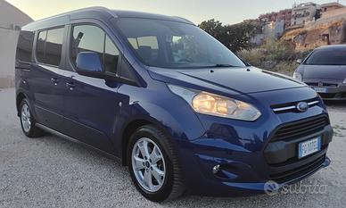 Ford Tourneo Connect 1.5 TDCi 120 CV Titanium