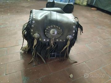 Borse laterali e copri serbatoio moto
