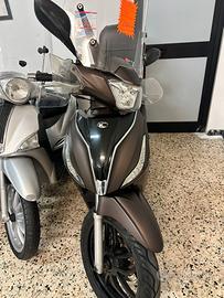 Kymco People One 4T