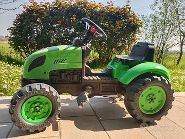 Trattore a pedali Falk