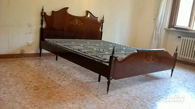 Letto vintage di eccelente qualità