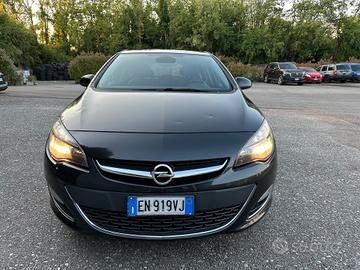 Opel Astra 1.7 CDTI 130CV 5 porte Cosmo