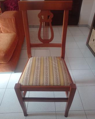 Sei sedie in legno