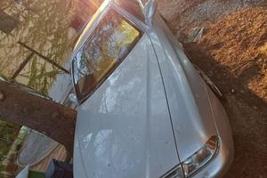 Alfa Romeo 166 2.0 V6 Turbo V6 Busso 205 CV – 1998