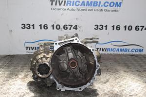 Cambio golf 5 1.9 5 marce jcr sped gratis