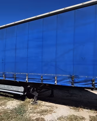 Schmitz Cargobull centinato 3 assi 13,86 MT