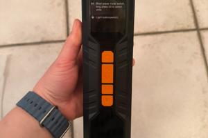 Compressore portatile per pneumatici
