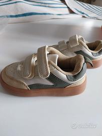 Scarpine n. 22 bimbo in pelle