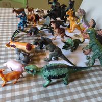 Animali in plastica 