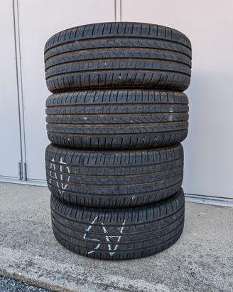 Pneumatici pirelli