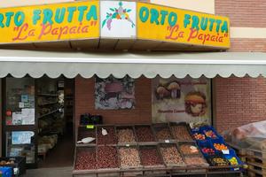 Attivita' commerciale ortofrutta, funghi e tartufi