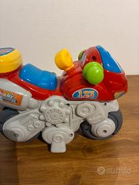 Gioco interattivo moto clementoni