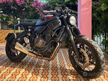 Yamaha xsr 700 custom Jvb