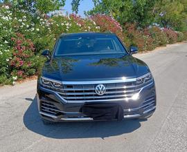 VOLKSWAGEN Touareg 3ª serie - 2019