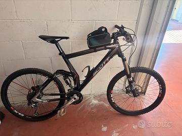 Mountain Bike Full Suspended Scott Genius