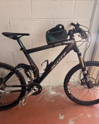 Mountain Bike Full Suspended Scott Genius