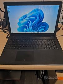 notebook Asus i3 F550L