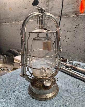 Lampada ad olio Frowo anni 30