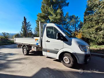 Autocarro ribaltabile trilaterale Hyundai