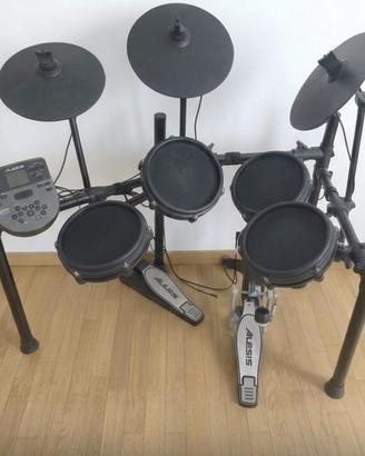 Batteria digitale Alesis Nitro Mesh kit