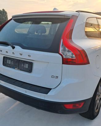 Volvo XC 60 2013 ricambi usati