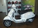 vespa-310-gts-super-e5-bauletto-post-incluso