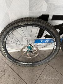 Industry nine hydra/ZIPP 3zero moto