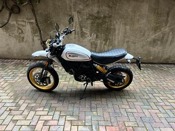 Ducati Scrambler deset Sled