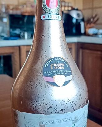 Bottiglia di grappa RASPO D'ORO GRAN RISERVA
