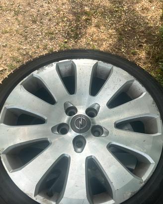 Cerchi e gomme termiche opel insignia