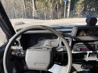 TOYOTA Land Cruiser - 1990