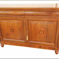 Credenza madia due porte con intarsio in noce