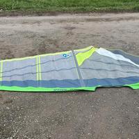 vele da windsurf 