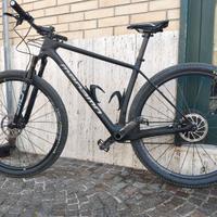 MTB Front Megamo Full Carbon