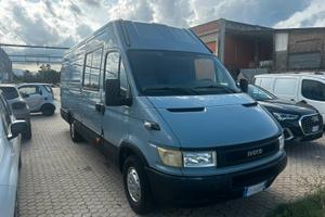 Iveco 2800 cc allestito gare kart , auto , moto