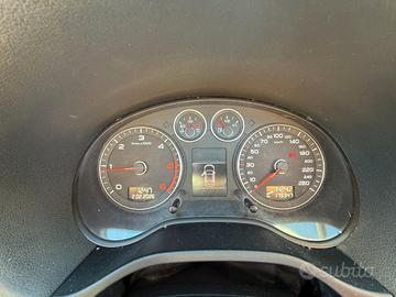 Audi A3 Cabrio 2.0 tdi sline