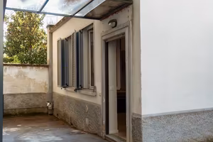 Bilocale indipendente v. le Certosa