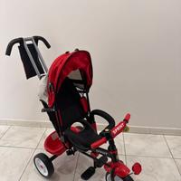 Triciclo a pedali con cappottina Mazzeo