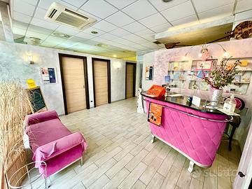 CHIRIGNAGO ampio negozio di 140 MQ SN4