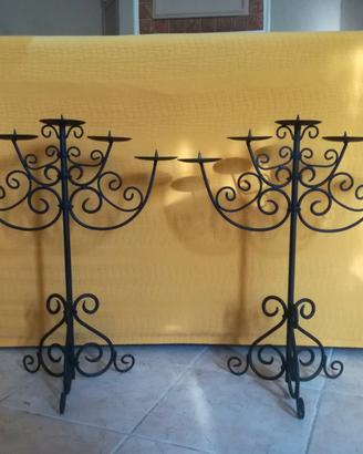 Candelabri in ferro a 5 braccia