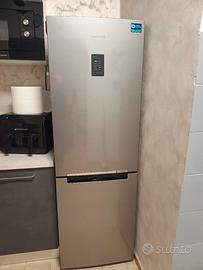 frigo Samsung no frost grigio