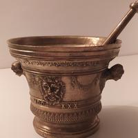 grande mortaio in bronzo