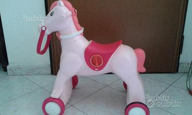 Cavallo dondolo Chicco