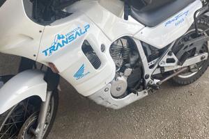 Honda transalp 600