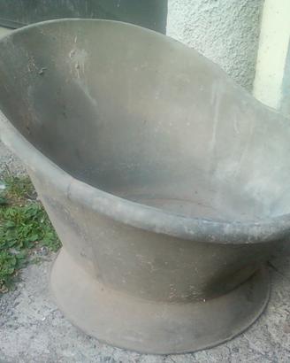 Vasca da bagno in metallo