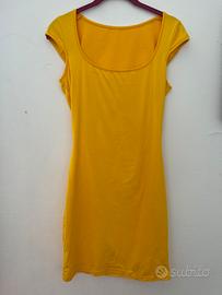 Doppio vestito giallo e nero